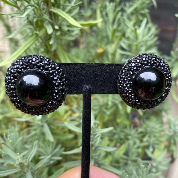 VTG ST. JOHN Round Black Rhinestone Button Stone EARRINGS - Picture 5 of 9